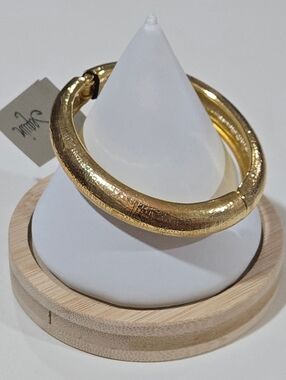 Nordstrom Sequin NYC Gold Hammered 'Stardust' Texture Hinged Bangle Bracelet NWT